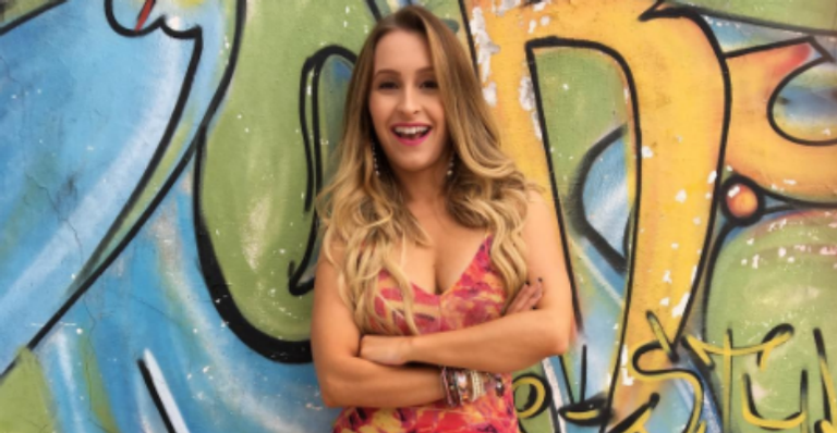 Carla Diaz se prepara para estrear na novela ‘A Força do Querer’