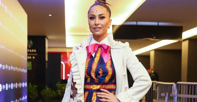 Detalhe em foto de Sabrina Sato chama a atenção na internet