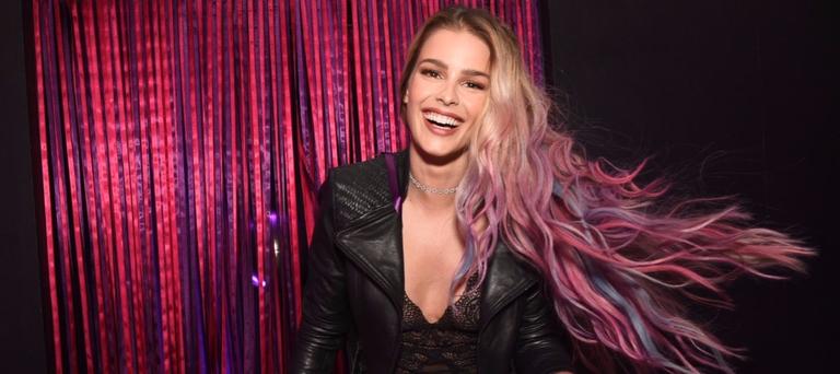 Yasmin Brunet muda o visual: “Morria de vontade de fazer algo louco”