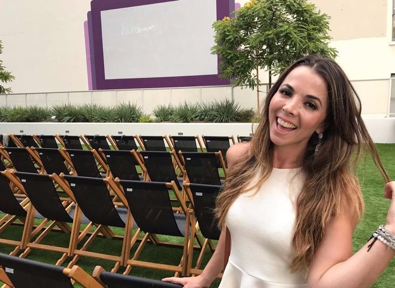Amanda Maya se desdobra para conseguir seu lugar em Hollywood