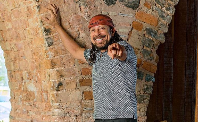 Bell Marques vai comemorar os 40 anos do Bloco Camaleão com show em São Paulo
