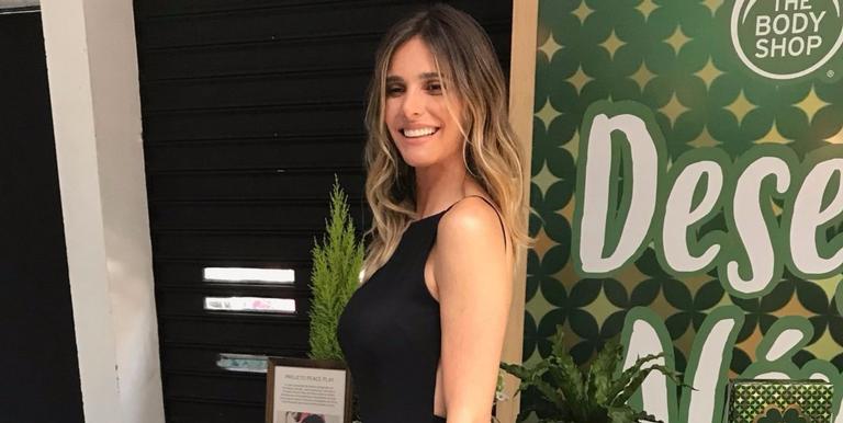 Fernanda Lima fala sobre moda e a vida nos Estados Unidos: “Estou com a unha destruída de tanto lavar louça”