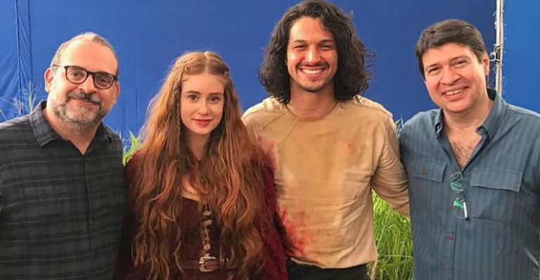 Marina Ruy Barbosa mostra bastidores de ‘Deus Salve o Rei’