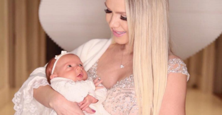 Eliana posta primeira foto da filha: “Milagrinho chamado Manuela”