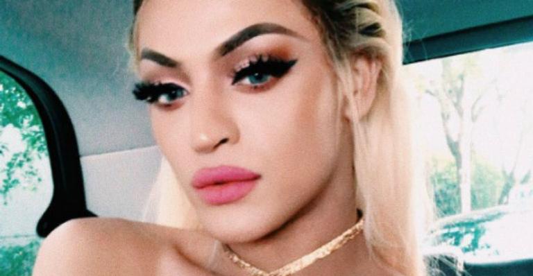 Pabllo Vittar faz aniversário! Veja os melhores memes da cantora pop
