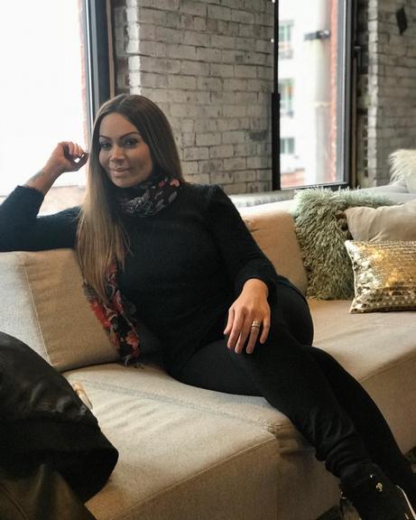 “Já fui amante. É escroto!”, revela Solange Almeida