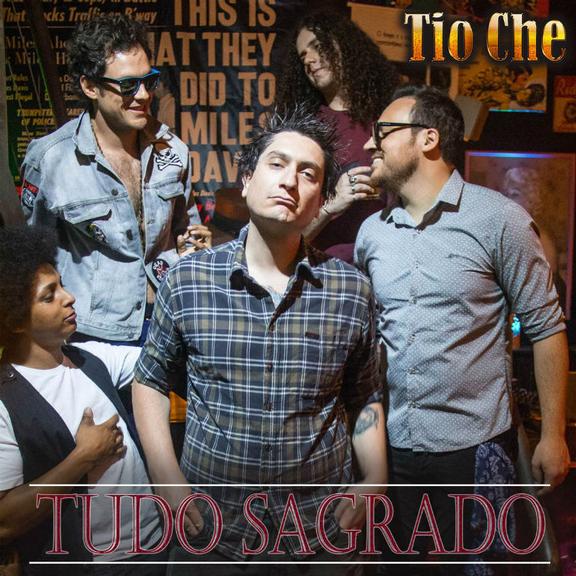 Sérgio Guizé lança novo single de sua banda Tio Che