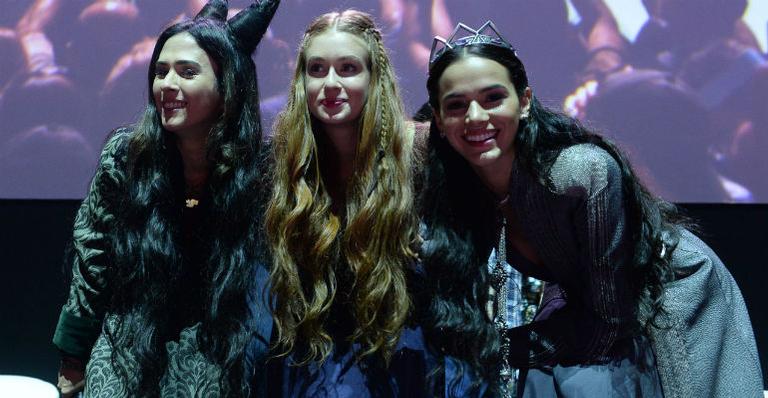Tatá Werneck, Marina Ruy Barbosa e Bruna Marquezine prestigiam CCXP 2017