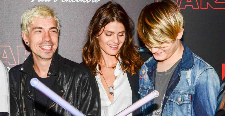 Ele cresceu! Veja como está Zion, filho mais velho da top Isabeli Fontana