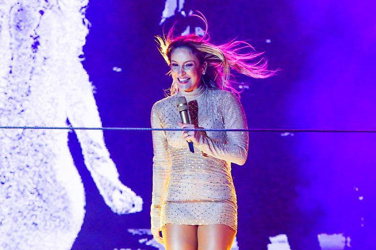 Claudia Leitte agita Réveillon da AV. Paulista, em São Paulo
