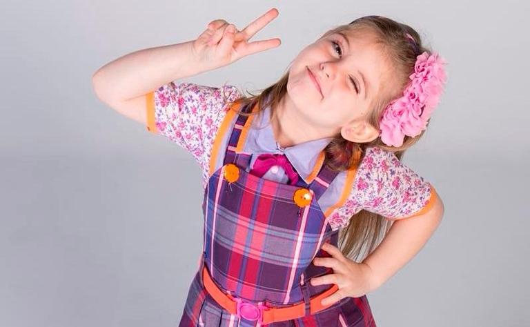 Lorena Queiroz vence na categoria de Melhor Artista Mirim do Prêmio Contigo! Online