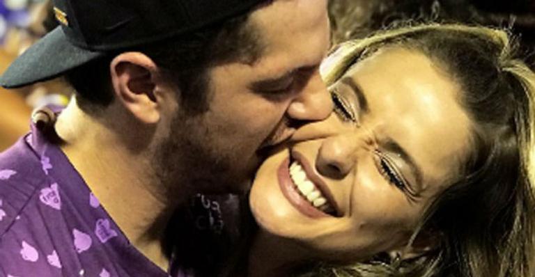 Caio Paduan assume romance com DJ em pleno carnaval