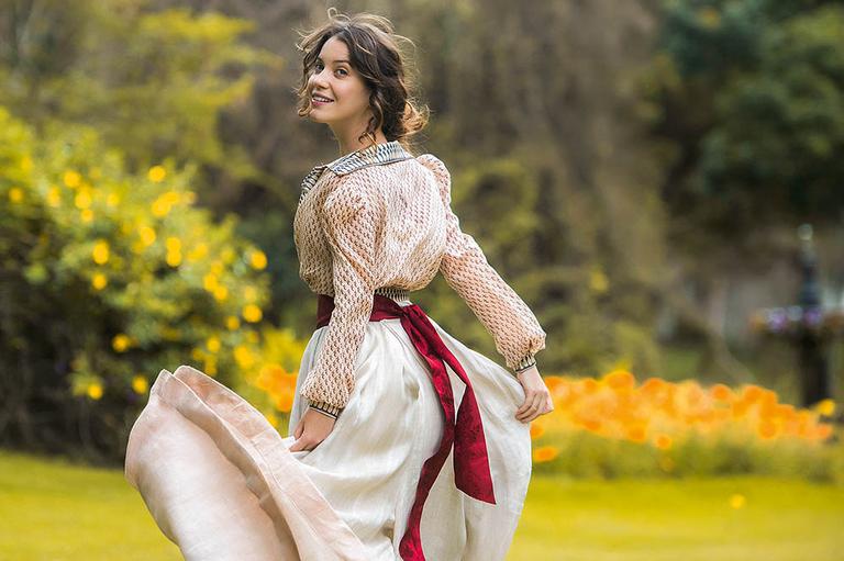 ‘Ser independente não impede da gente querer o amor e ter nossas próprias escolhas’, dispara Nathalia Dill