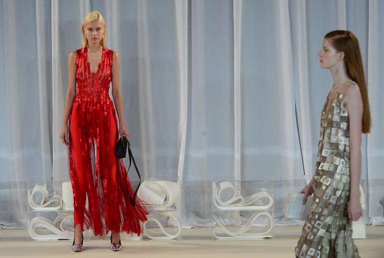Veja as novidades que Glória Coelho trouxe para a passarela do SPFW45