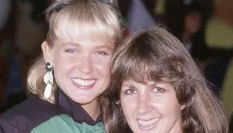 Em nota oficial, Record TV lamenta morte da mãe de Xuxa Meneghel
