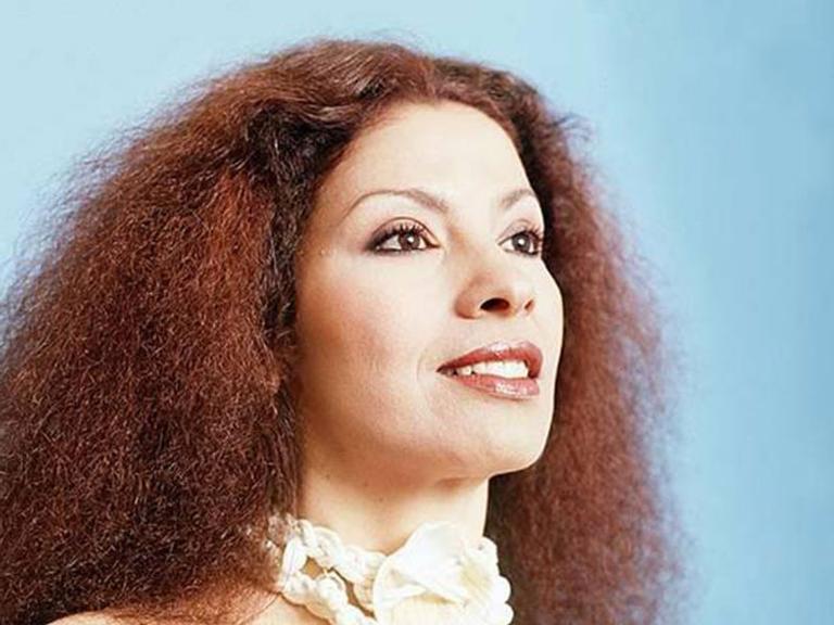 Portela anuncia que Clara Nunes será o enredo da escola em 2019