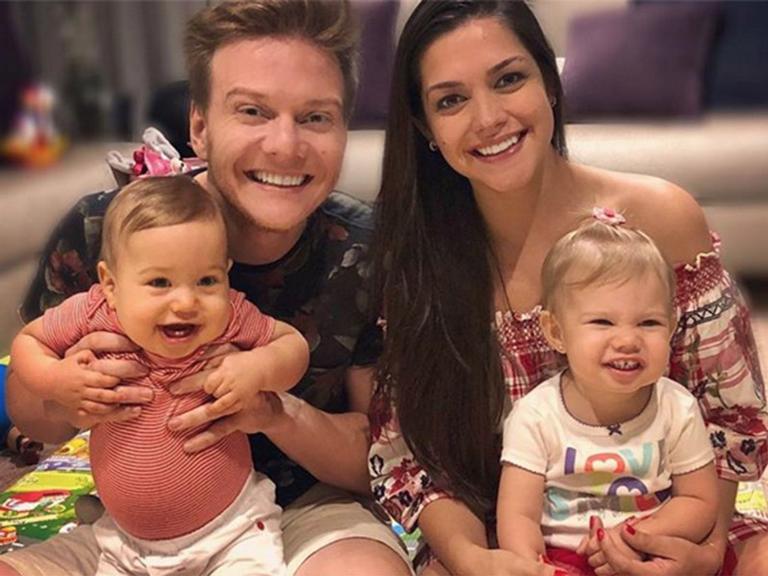 Thais Fersoza mostra a música do filho, Teodoro