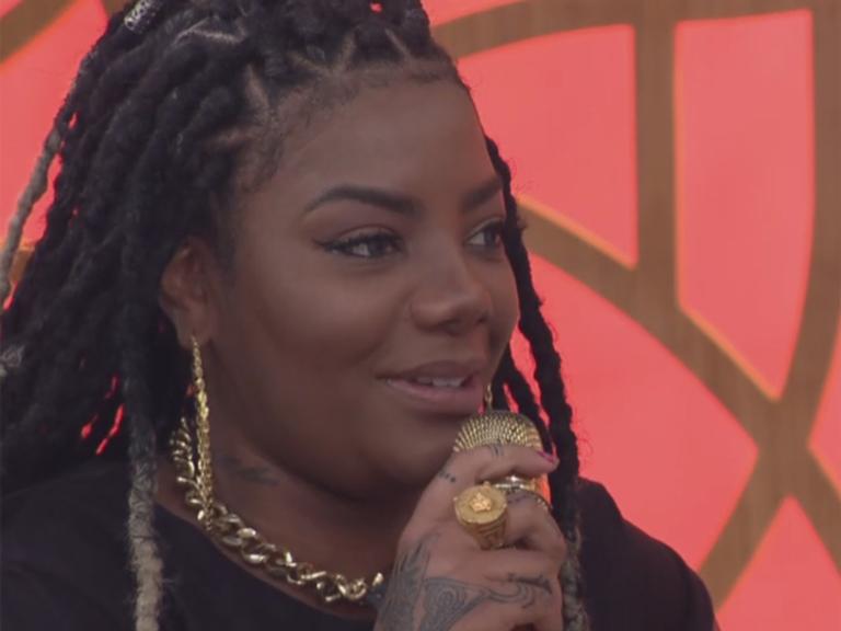 Ludmilla conta que música com indireta funcionou: ‘Tá quase pegando na mão e assumindo’