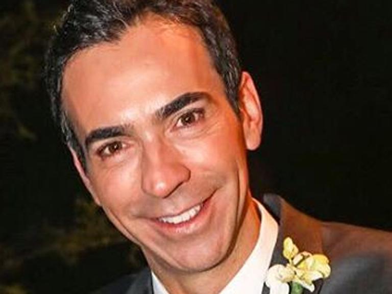 Após perder a irmã, César Tralli presta homenagem: ‘Muito estranho e doído’