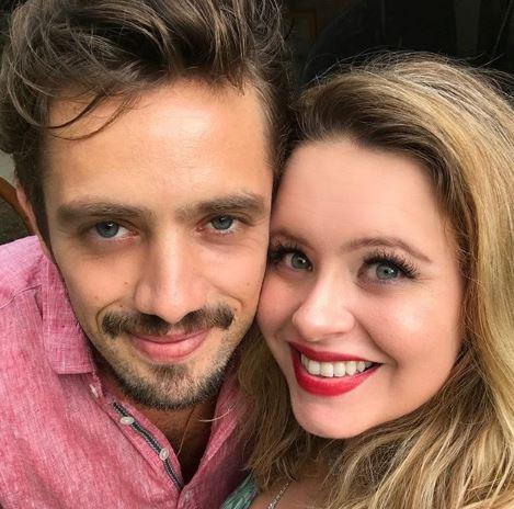 Mãe pela segunda vez, Mariana Bridi compartilha clique amamentando o pequeno Valentim