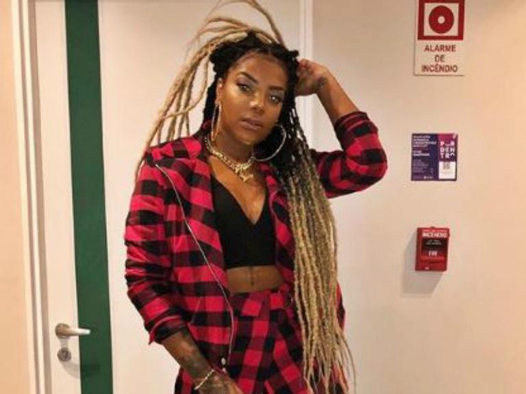 Ludmilla comemora 10 milhões de seguidores e quebra novo recorde