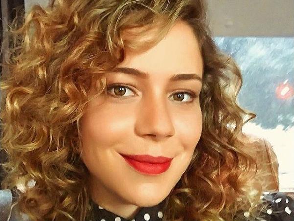 Leandra Leal mostra fotos raras com a filha, Júlia, nas redes sociais