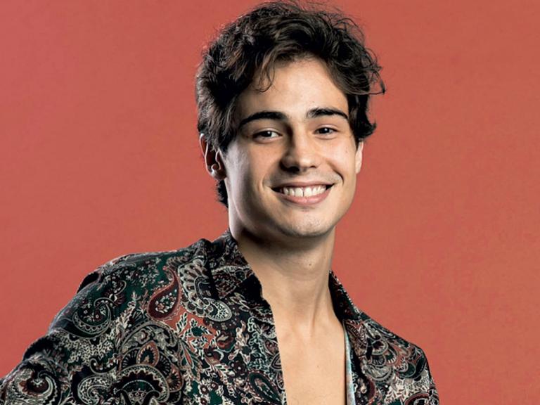 Destaque em ‘Segundo Sol’, Danilo Mesquita brinca: ‘Não me acho bonito, apesar de minha mãe falar que sou’