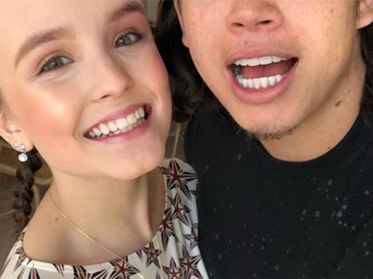 Whindersson Nunes edita foto para zoar testa de Larissa Manoela e gera revolta