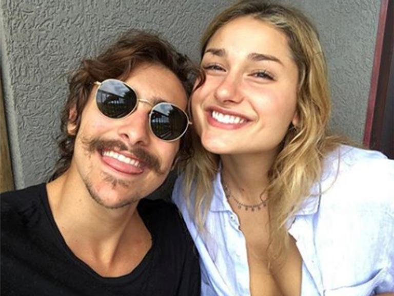 Sasha Meneghel curte viagem para Noronha com o namorado