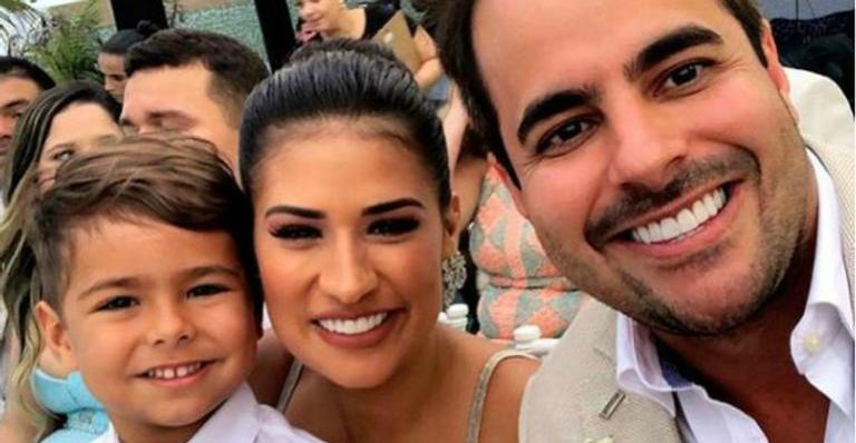 Completando 4 aninhos, filho de Simone, da dupla com Simaria, surta com presentão: ‘Mega, ultra, super gigante!’