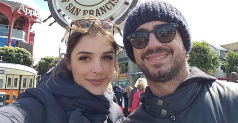 Rafa Brites esquece do aniversário de casamento: ‘Lembramos hoje, na praia’