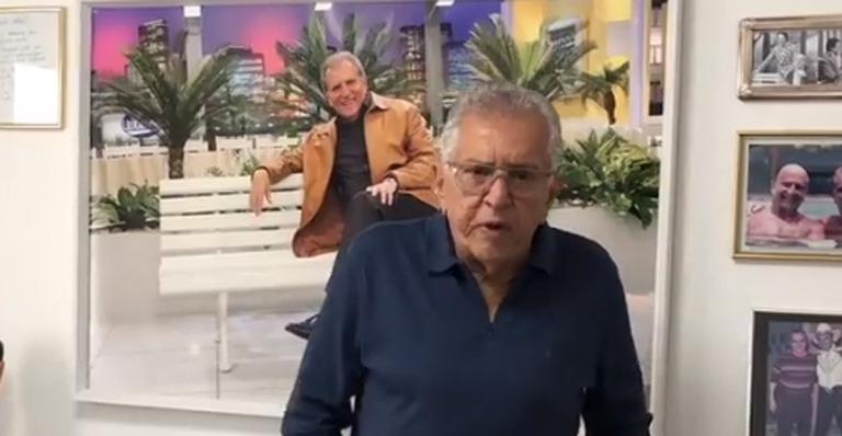 Carlos Alberto de Nóbrega passa o Dia dos Pais no hospital com os filhos