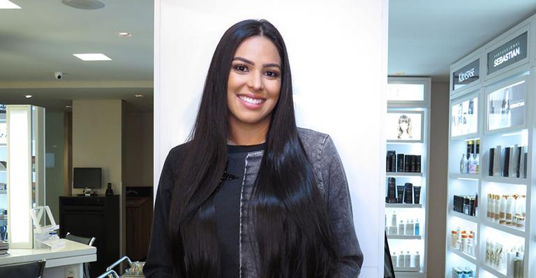 Miss Brasil Mayra Dias muda o visual antes do Miss Universo