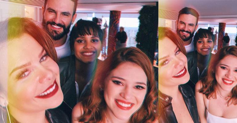 Fernanda Souza comemora encontro com Gleici, Ana Clara e Wagner