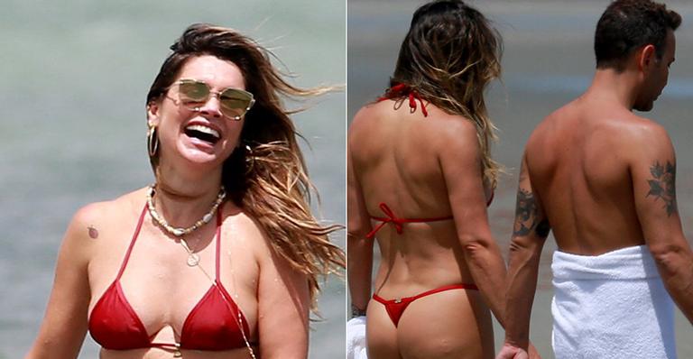 Flávia Alessandra aposta em biquíni minúsculo horas antes de casamento