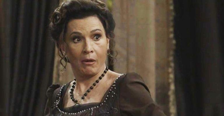 Hoje em ‘Orgulho e Paixão’: Susana descobre que Lady Margareth encomendou sua morte