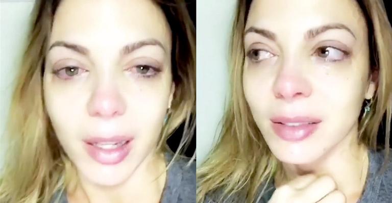 Sheila Mello chora ao falar dos 20 anos do concurso Loira do Tchan