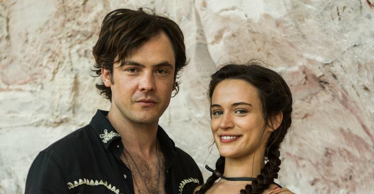 Longe dos holofotes, Bianca Bin e Sérgio Guizé radicalizam na mudança do visual