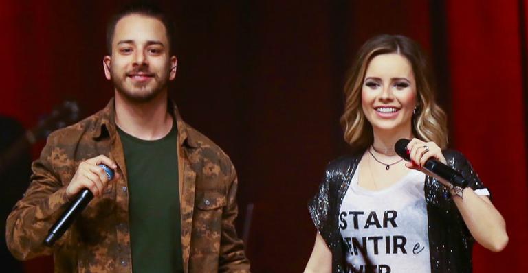 Onze anos depois, Sandy e Junior voltam a se apresentar juntos e fãs deliram