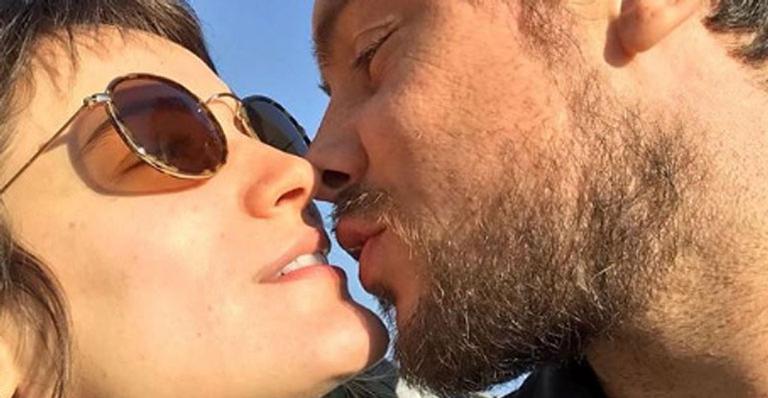 Sérgio Guizé publica primeira declaração de amor para Bianca Bin: ”Obrigado por existir”