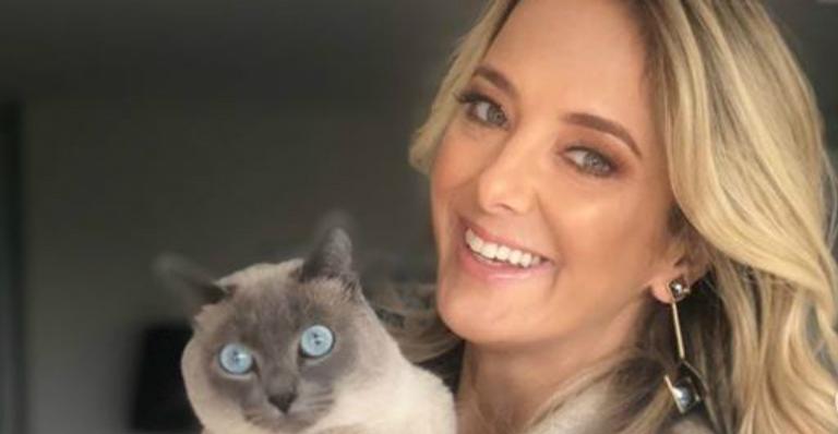 Ticiane Pinheiro faz festa luxuosa para gato de estimação e fãs batem boca nos comentários