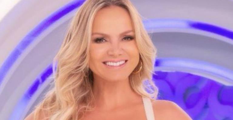 Manuela aparece cabeludinha e loiríssima em momento inusitado com Eliana: ”Quando a saudade bate”
