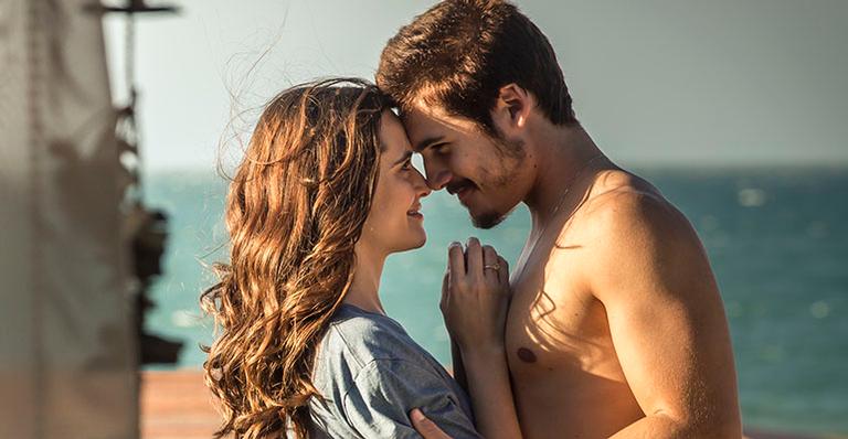 O Tempo Não Para: Samuca e Marocas têm a primeira noite de amor