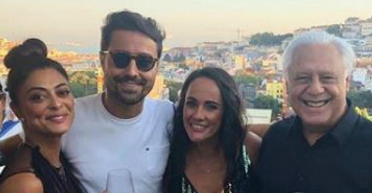 Afastada, Juliana Paes curte Portugal ao lado dos amigos Antônio Fagundes e Ricardo Pereira: ”Celebrando a vida”