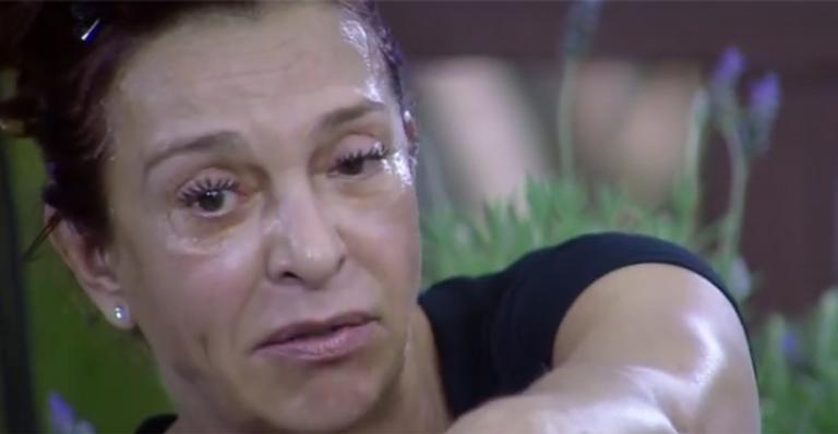 A Fazenda: Vida Vlatt se irrita e joga a real sobre a disputa: ”Eu voto em quem eu quiser”