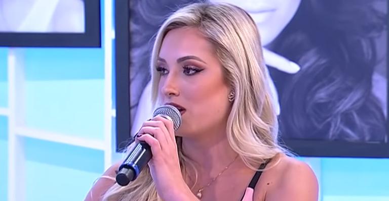 Jessica Muller conta que foi vítima de erro médico e perdeu o movimento do pé
