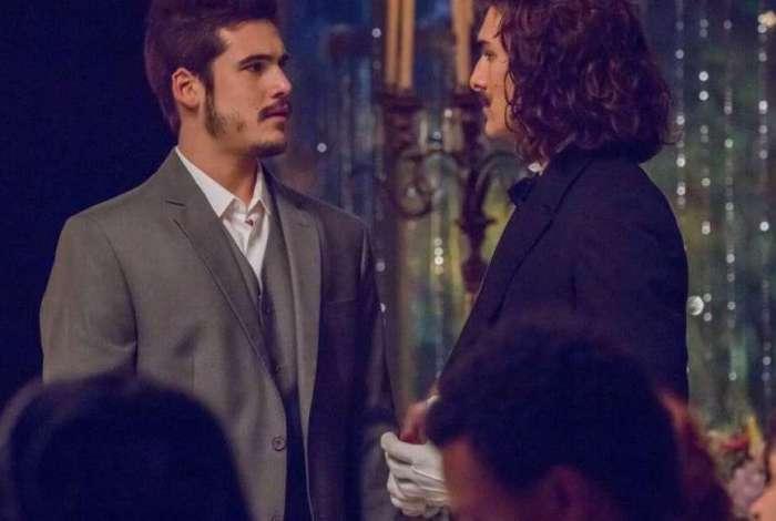 Climão? Nicolas Prattes e Bruno Montaleone se estranham nos bastidores
