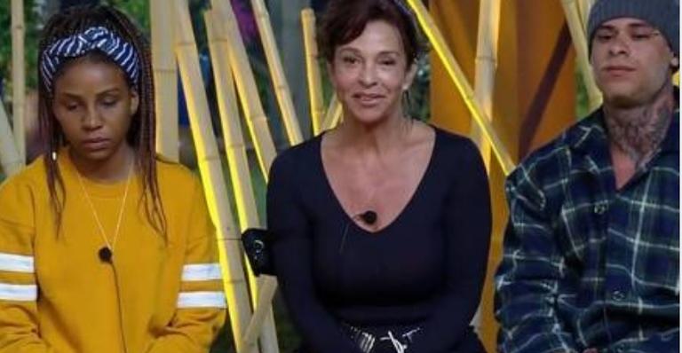 ‘A Fazenda’: Luane Dias, Vida Vlatt e Léo Stronda formam a primeira roça da temporada