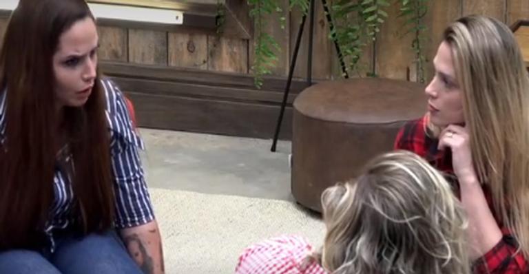 A Fazenda: Perlla revela comportamento inadequado de João Zoli e choca peoas