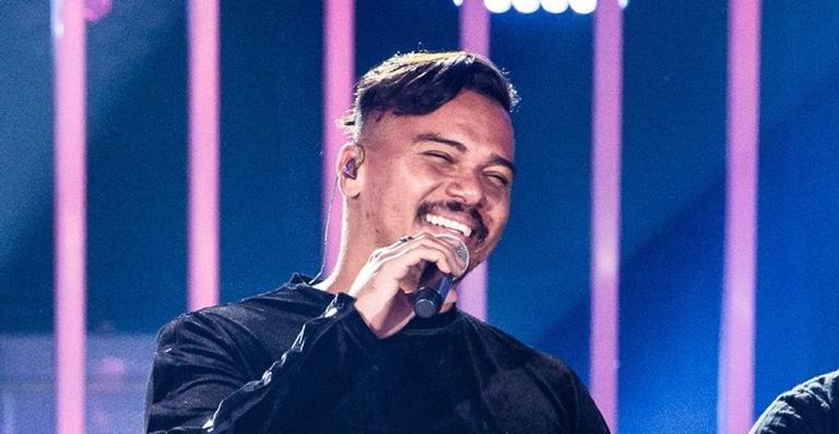 Recuperado, Vocalista do Sorriso Maroto fala de problema no coração: ”Uma batalha intensa”